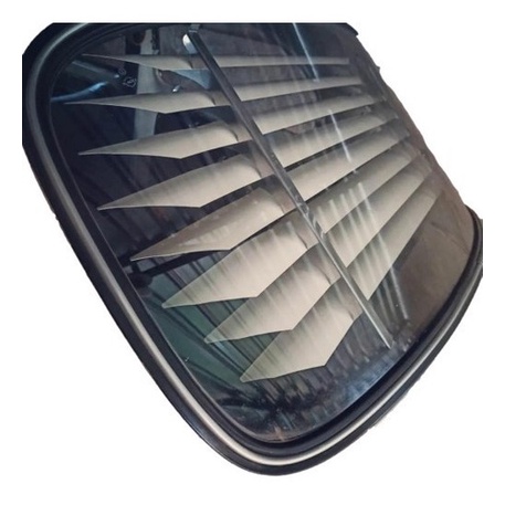 Persiana Fixa Fusca em Inox Automotiva 66 Ao 96 Cor marfim